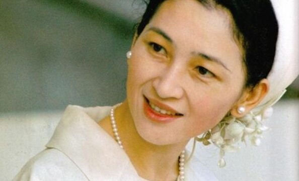 美智子さま　若い頃　綺麗　テニス姿　着物姿　美しい　美人　上皇后美智子さま