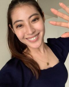 瀧本美織　胸のカップ数　スリーサイズ　へそ出し　美くびれ