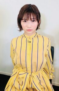 鈴木沙莉　胸のカップ数　スリーサイズが　可愛い写真　ぬぐ　映画