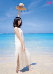 　新垣結衣　胸　カップ数　D　バストサイズ　水着　キャミソール　美脇写真　CM　画像