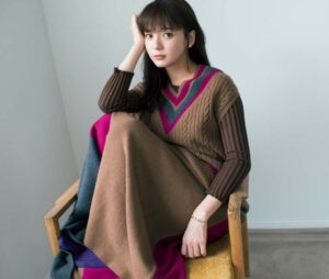 画像　多部未華子　胸のカップ数　Ｂ　バストサイズ　キャミソール　脇ちら